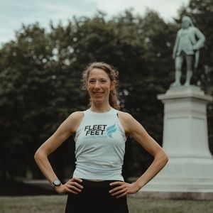 Meet your Posher, Cynthia